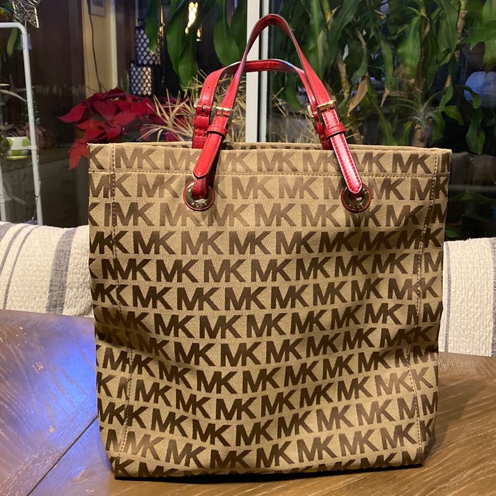 Michael Kors Tote